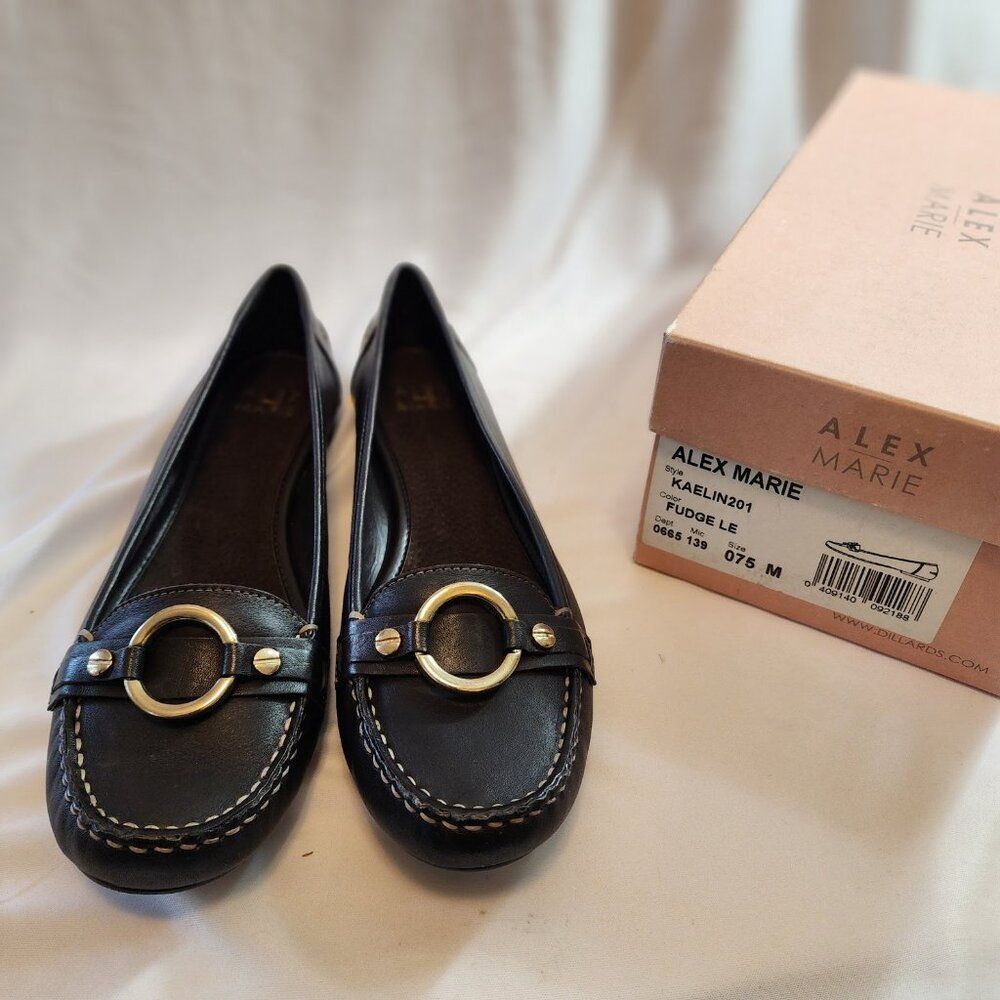 ALEX MARIE SIZE 7.5 M FLATS BROWN WITH GOLD UPPER RING STITCHING NIB